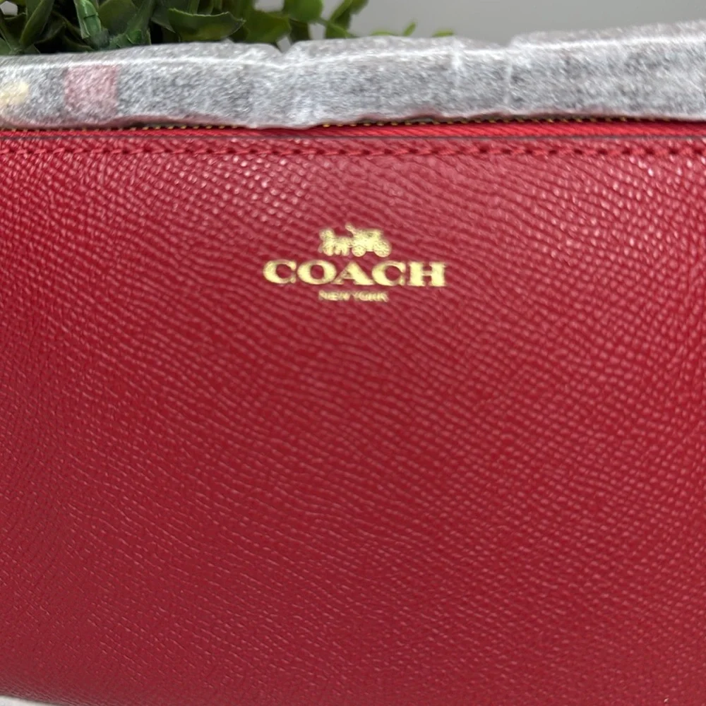 NWT Coach Wristlet